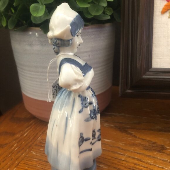 Dutch Girl Blue and White Vintage Made in Japan - Picture 3 of 5